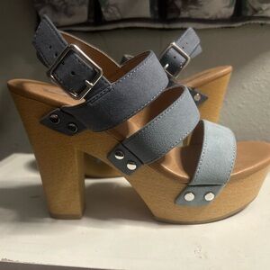 Women’s high heels